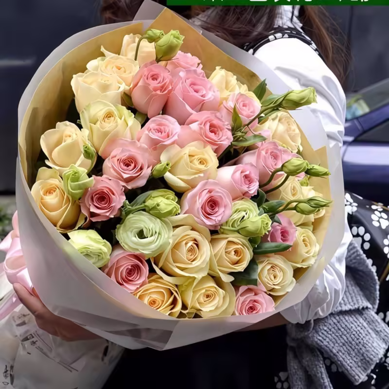 33 Rose Champagne - Amore Eterno 33 Champagne & Pink Roses Bouquet - Eternal Love Floral Gift - 2