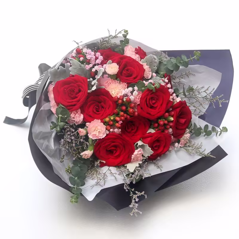 11 Red Roses Bouquet - Timeless Romance | Elegant Floral Gift - 3