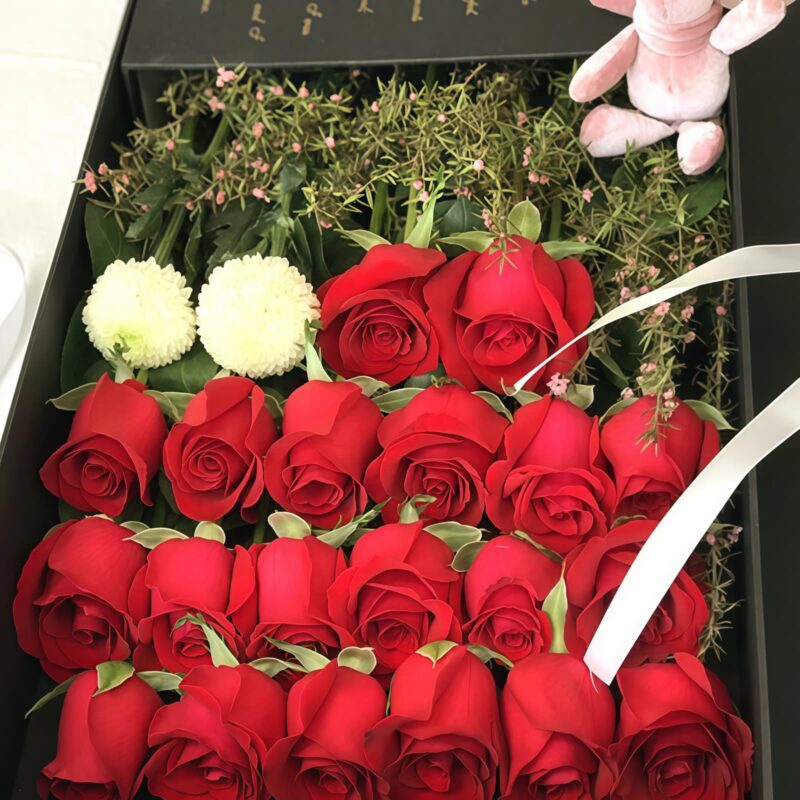 20 Roses Bouquet - Playful Delight | Romantic Gift with Whimsical Touches - 4