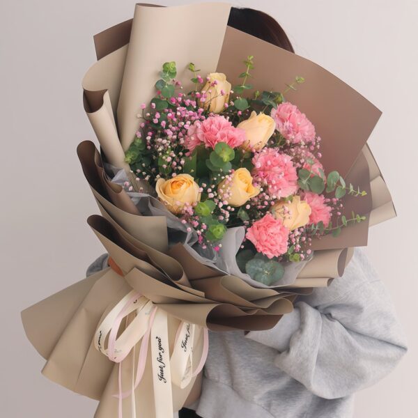 Ramo Brisa de Verano: 11 Claveles y Rosas
