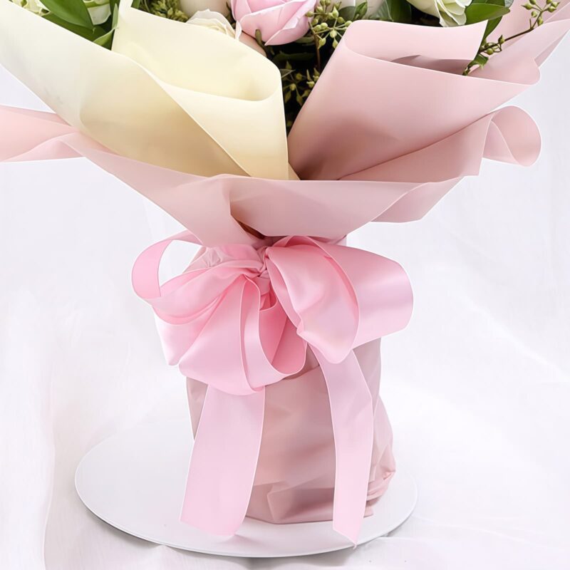 12 Mixed Pink Roses Bouquet | Romantic Floral Gift for Any Occasion - 3