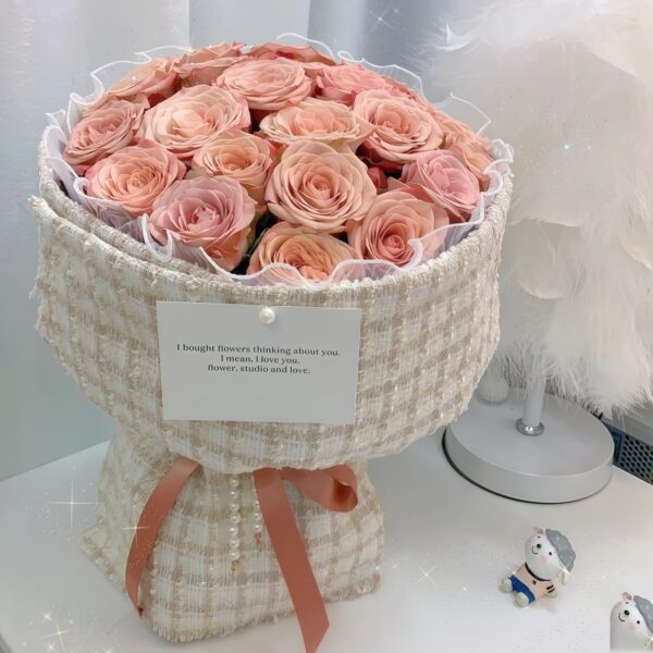 19 Cappuccino Roses Bouquet - Elegant Gift for Special Occasions