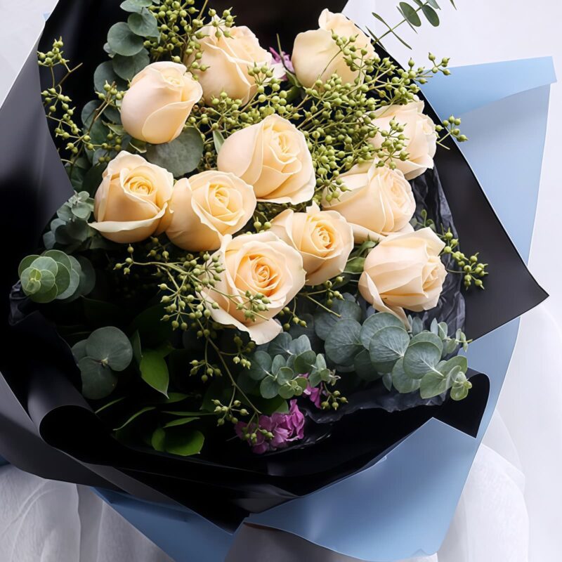 Bouquet di 11 Rose Champagne - Serenità Solare 11 Champagne Roses Bouquet - Sunny Serenity | Elegant Floral Gift - 2