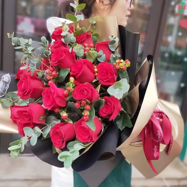 19 Rose Rosse: Abbraccio di Passione