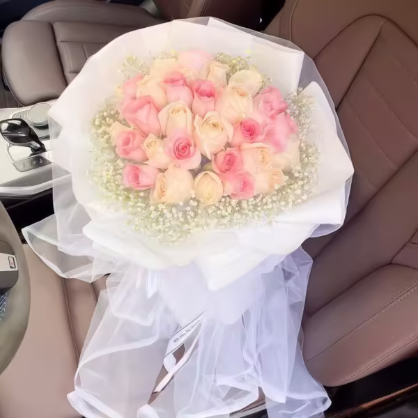 Bouquet di 29 Rose Miste - Sfumature Romantiche