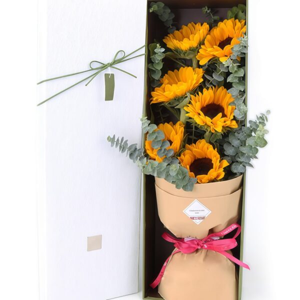 6 Sunflowers Bouquet - Sunny Joy - 1 6 Sunflowers Bouquet - Sunny Joy | Vibrant Floral Gift - 1