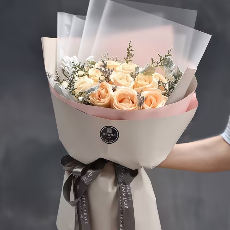 19 Champagne Roses Bouquet - Pure Affection | Elegant Floral Gift - 2