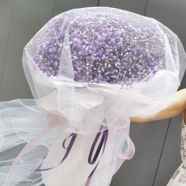 Bouquet de Gypsophile Violet – Éclat Féerique