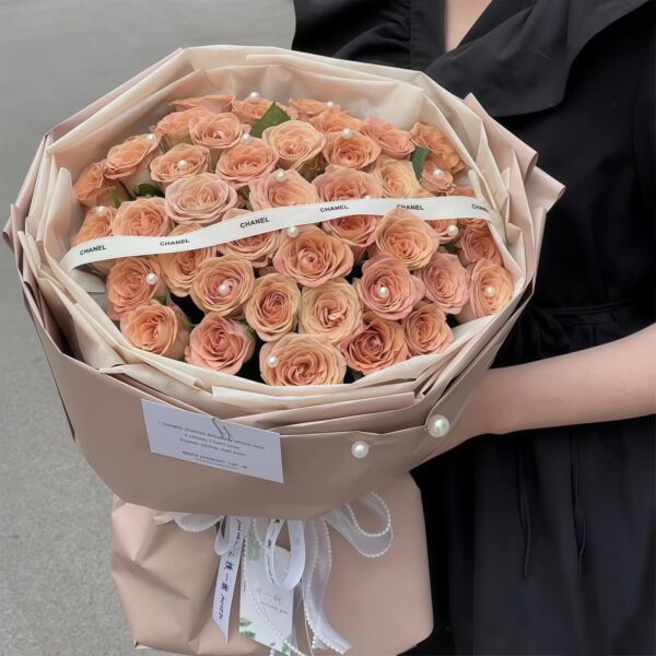 Bouquet di 36 Rose Cappuccino – Sogno Perlaceo