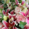 Bouquet di 11 Gigli Rosa e 11 Rose Rosa - Eleganza in Tonalità Pastello 11 Pink Lilies and 11 Pink Roses Bouquet | Pink Elegance Floral Gift - 4