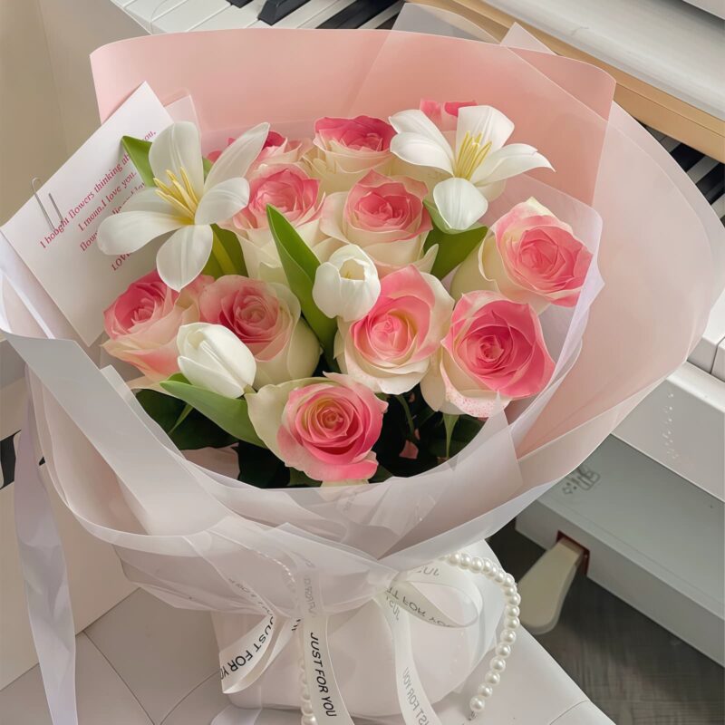 15-Stem Peach Rose & White Tulip Bouquet - Sweet Affection