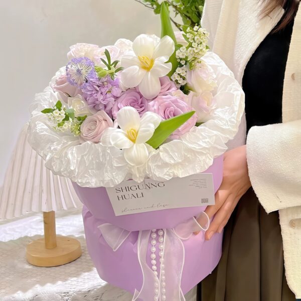 Purple Roses & White Tulips Mixed Bouquet - Lavender Haze