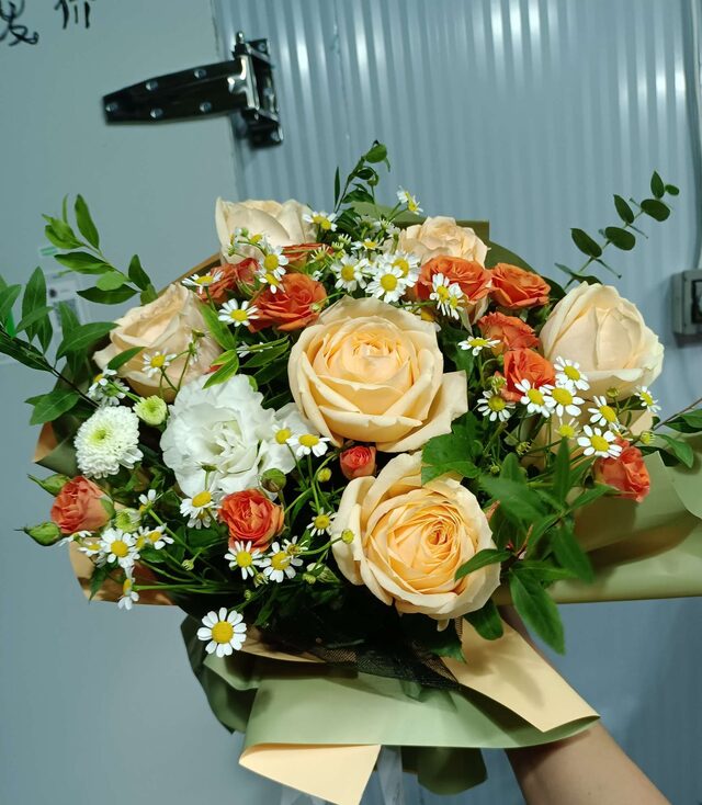 Box 19 Rose Rosse e Rosa - Benedizioni Eterne real bouquet photo