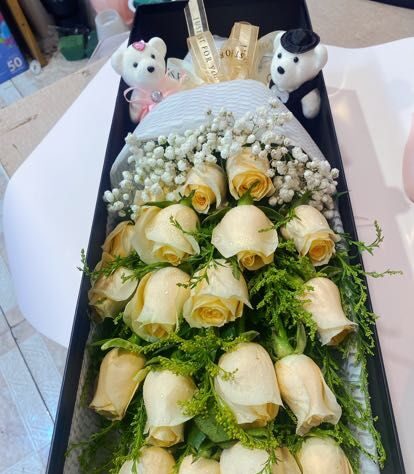Bouquet di 19 Rose Champagne – Eterna Beatitudine real bouquet photo