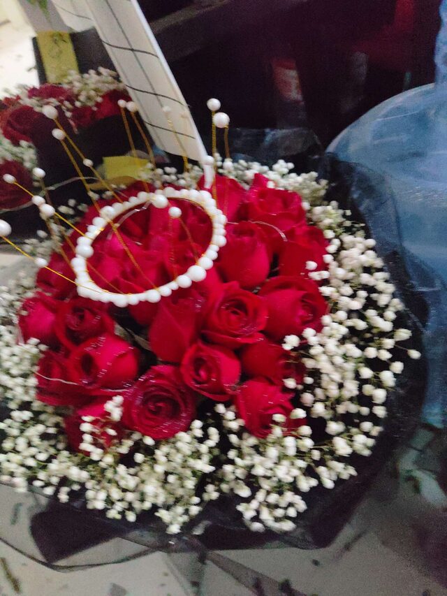 Bouquet di 33 Rose Rosse - Anima Gemella Eterna real bouquet photo
