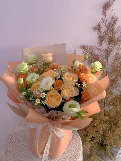 Bouquet di 11 Rose Color Champagne: Amore Senza Tempo real bouquet photo