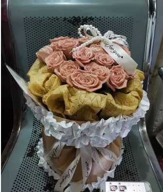 Bouquet di 19 Rose Cappuccino - Principessa Tutu real bouquet photo