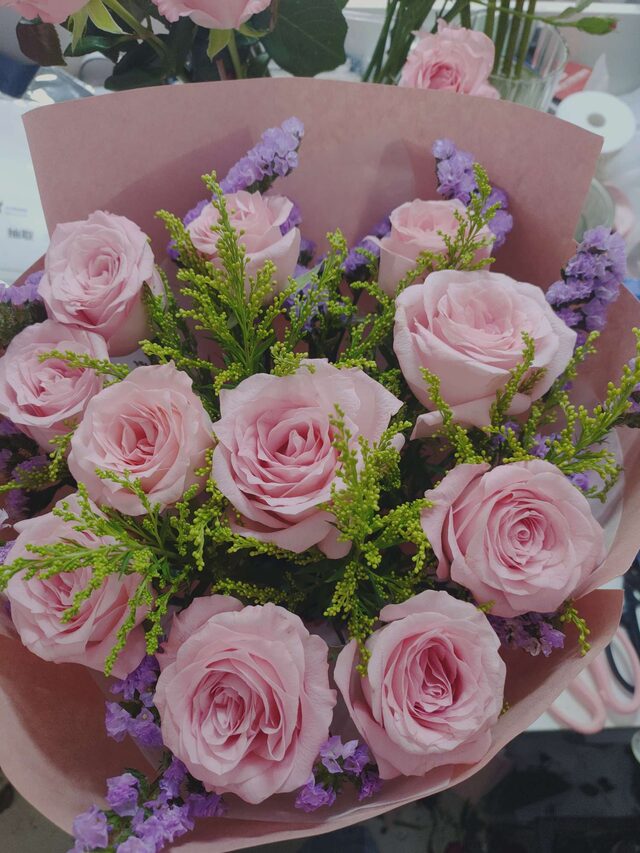 Mazzo di 11 Rose Rosa: Pura Devozione real bouquet photo