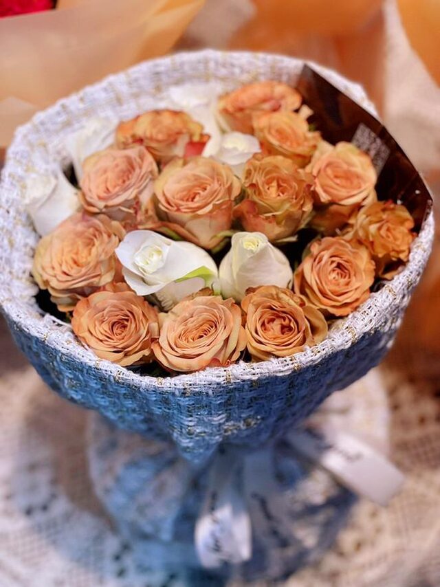 Bouquet di 19 Rose Miste - Armonia Chic real bouquet photo