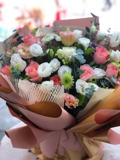 Bouquet Misto di Rose Rosa - Dolce Innocenza real bouquet photo
